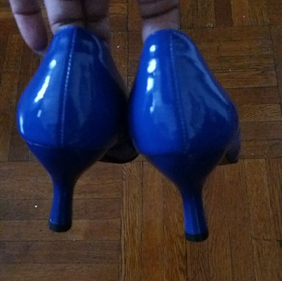 Shoes - Picture 3 of 3